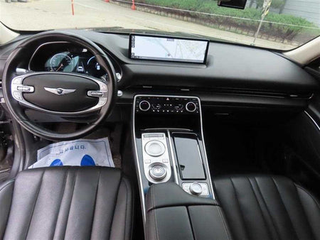 Genesis GV80 — photo 09