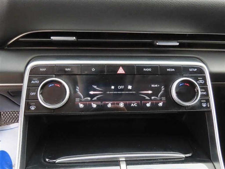 Genesis GV80 — photo 13