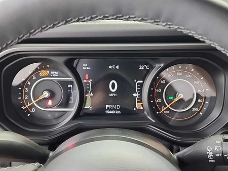 Jeep Wrangler — photo 05