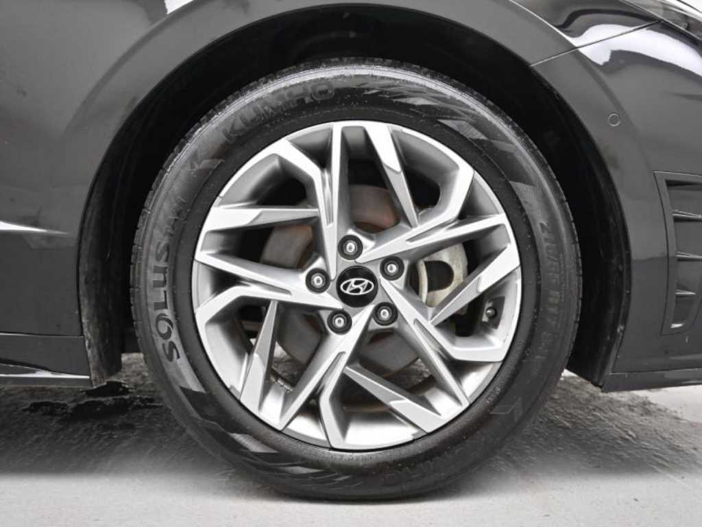 Hyundai Sonata — photo 05