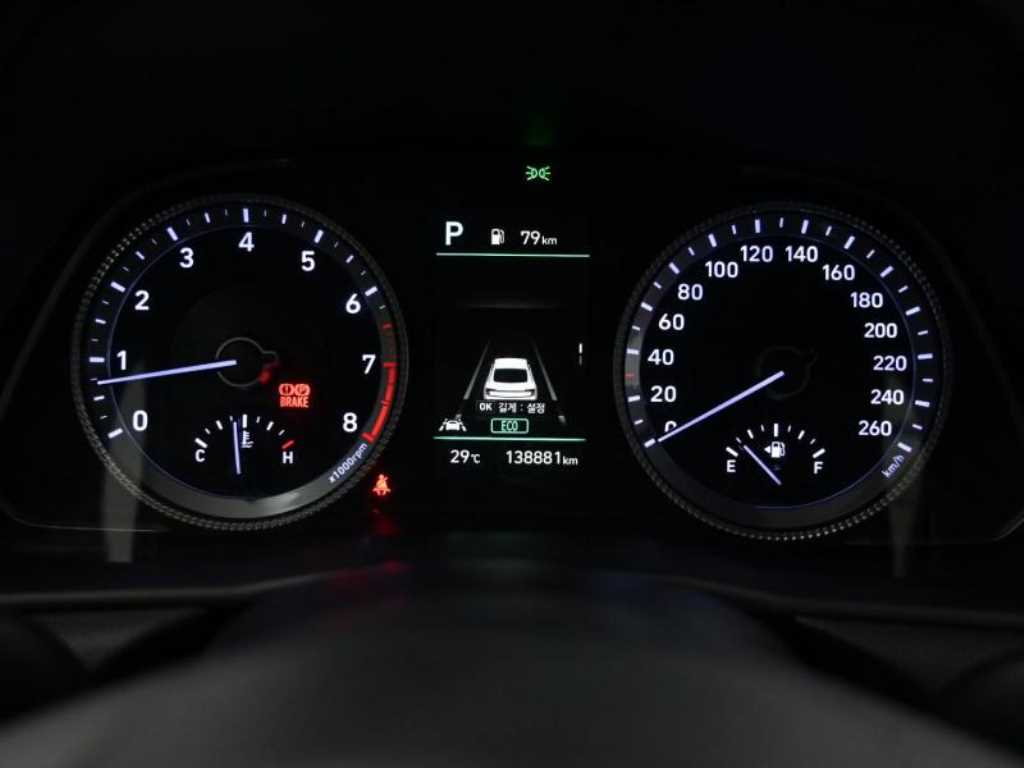 Hyundai Sonata — photo 08