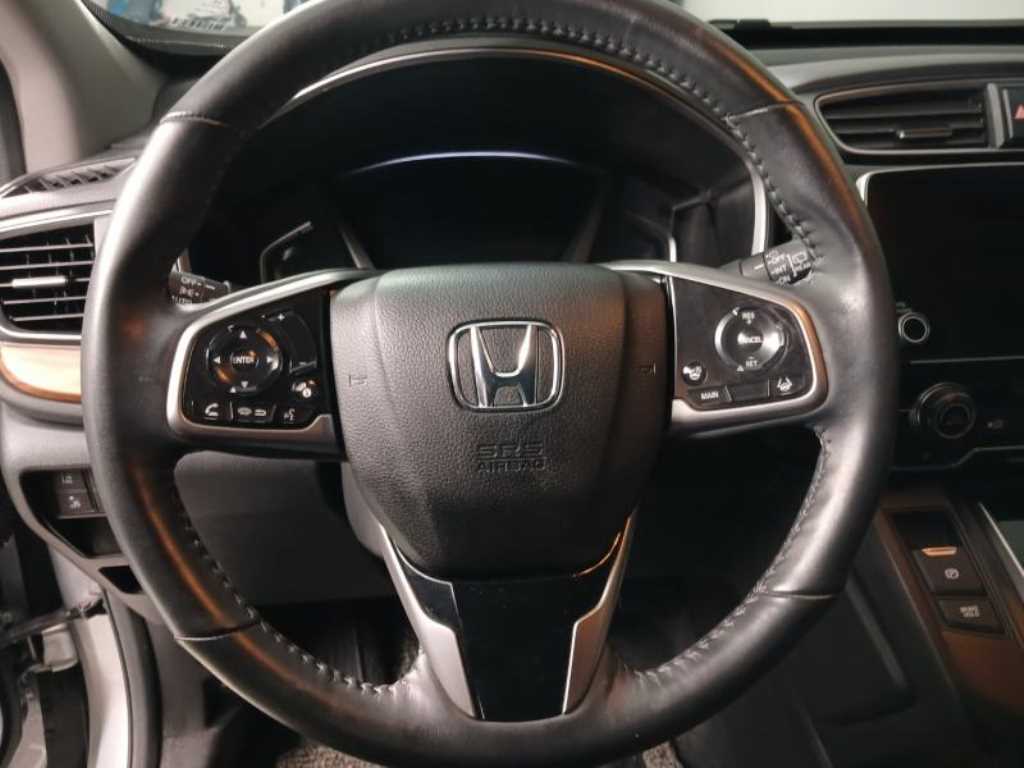 Honda CR-V — photo 11