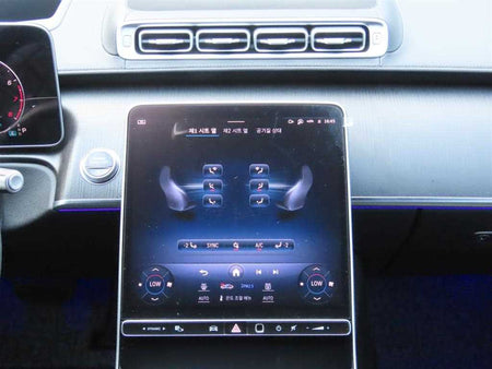 Mercedes-Benz S-Class — photo 12