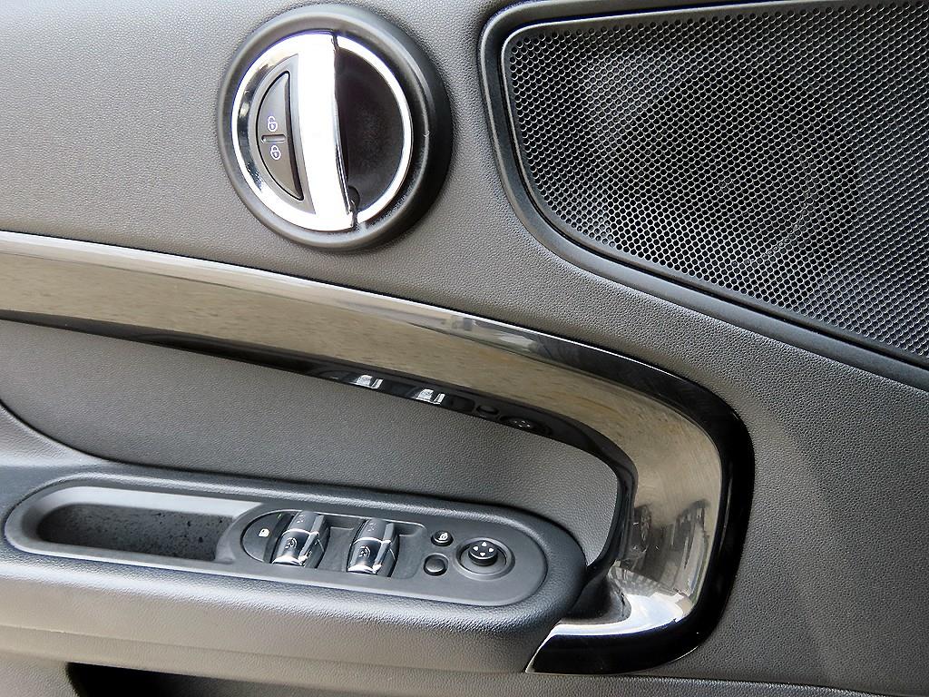 Mini Countryman — photo 12