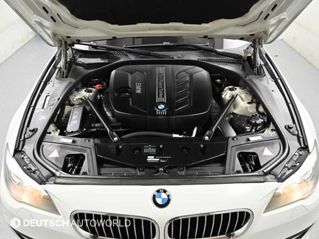 BMW 5-Series — photo 07
