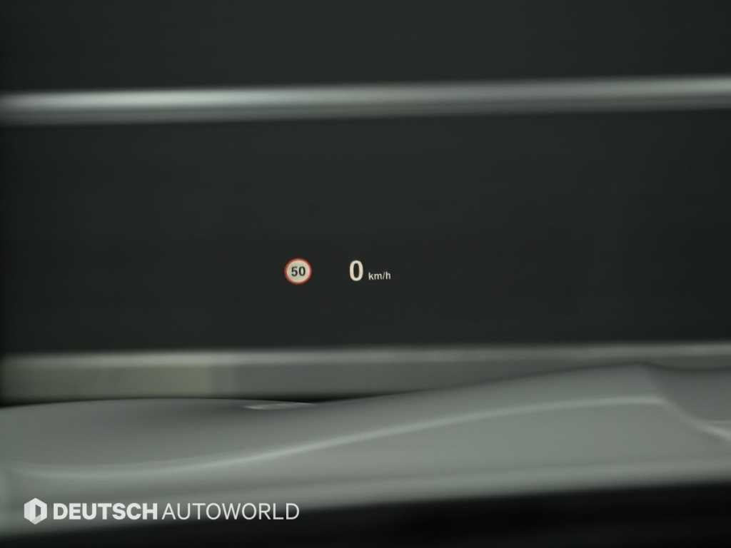 BMW 5-Series — photo 16