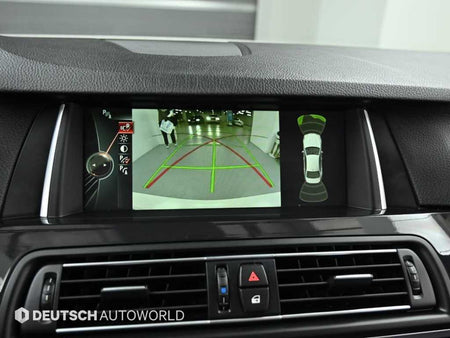 BMW 5-Series — photo 17