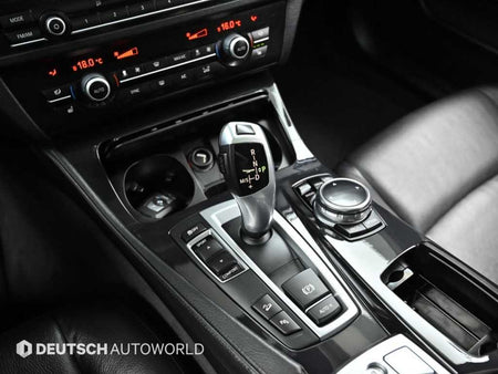BMW 5-Series — photo 18
