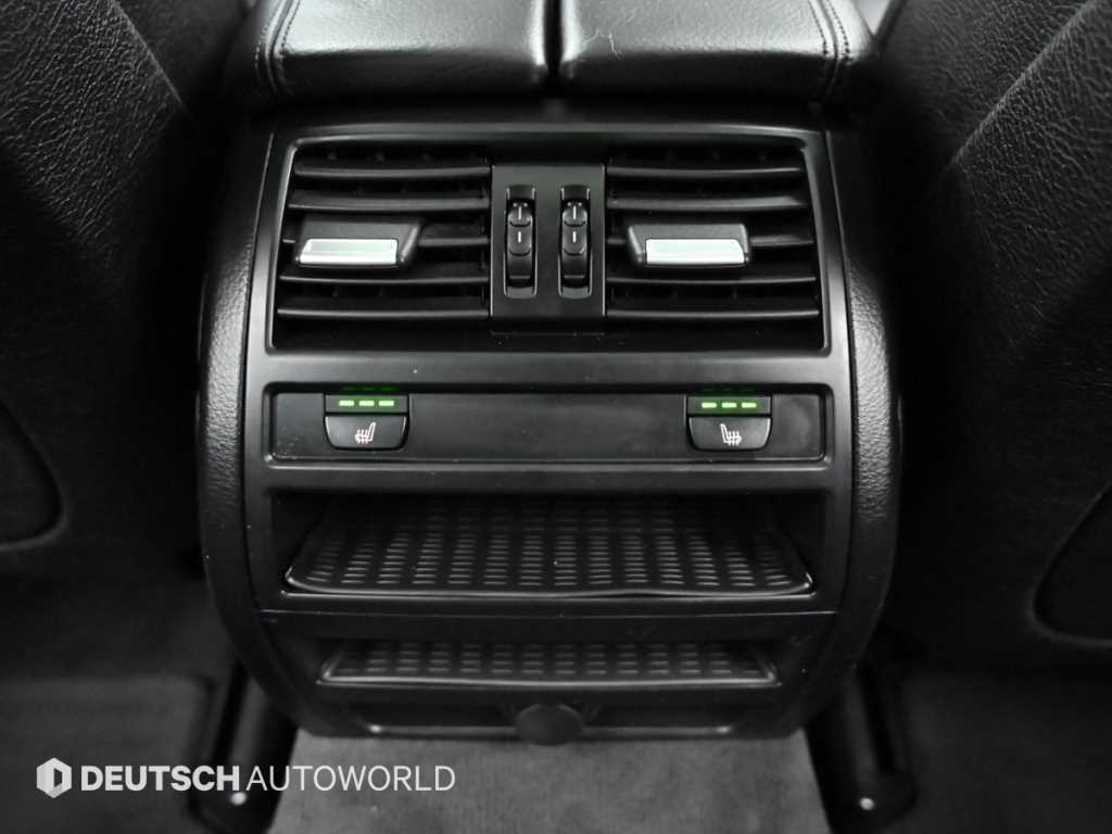 BMW 5-Series — photo 19