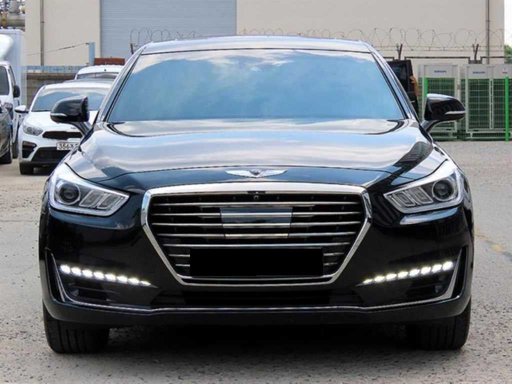 Genesis EQ900 — photo 01