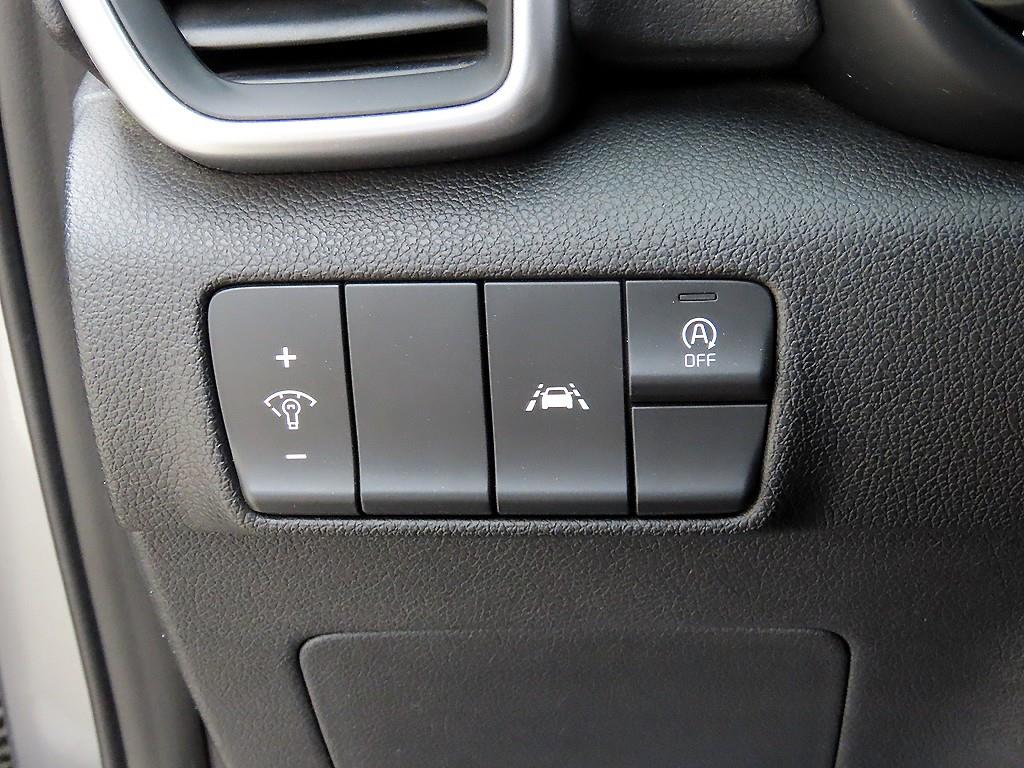 Kia Sportage — photo 12