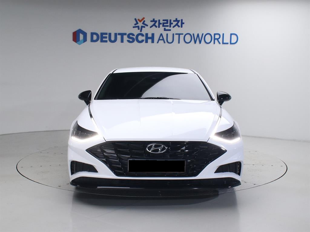 Hyundai Sonata — photo 03