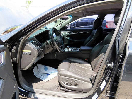 Genesis G80 — photo 05