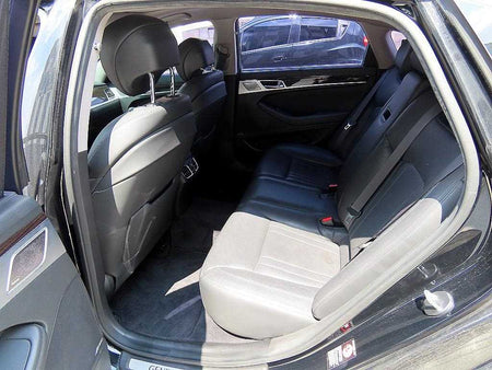 Genesis G80 — photo 06