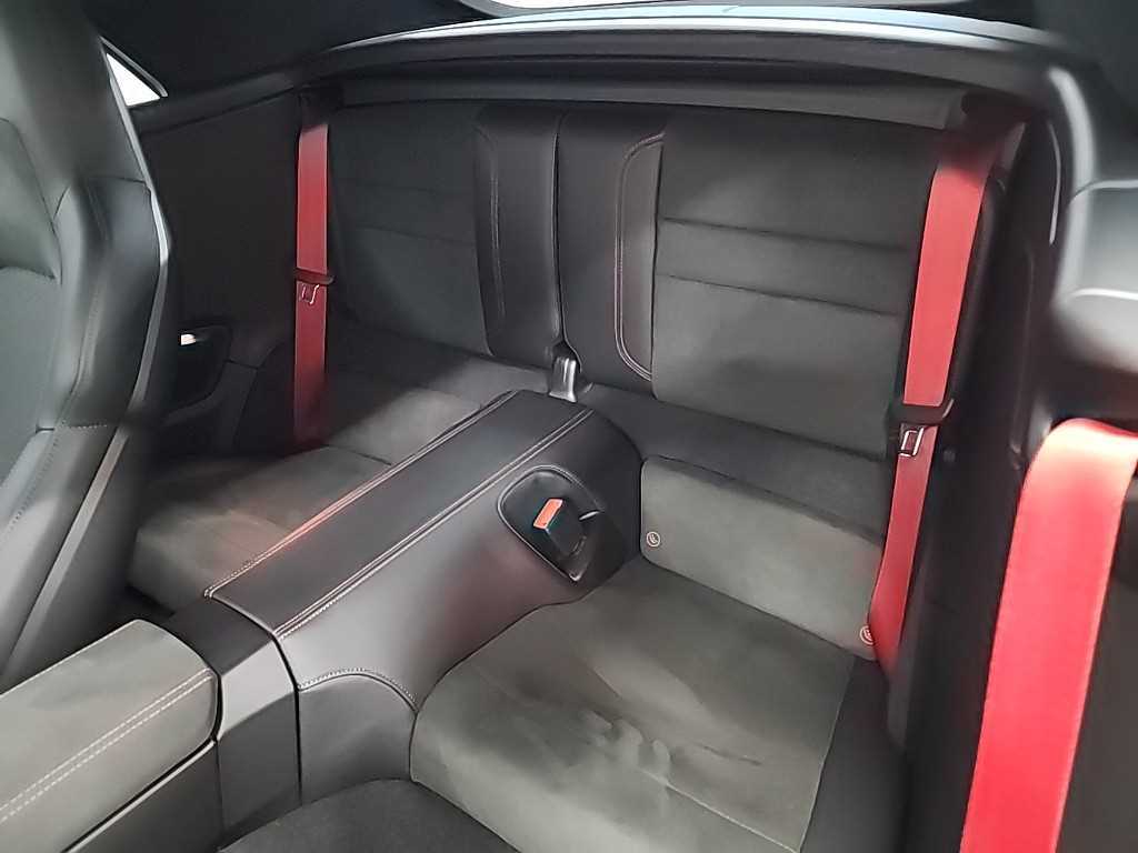 Porsche 911 — photo 12