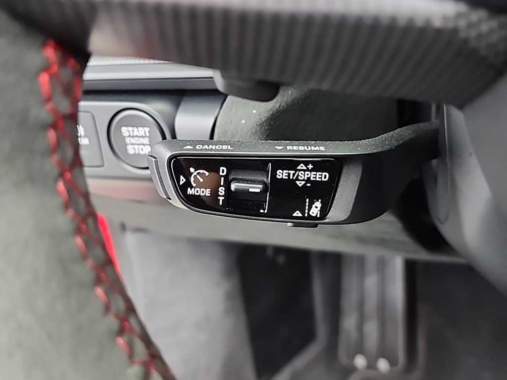 Porsche 911 — photo 17