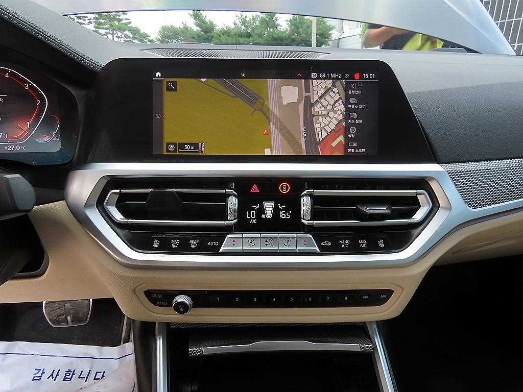 BMW 4-Series — photo 13