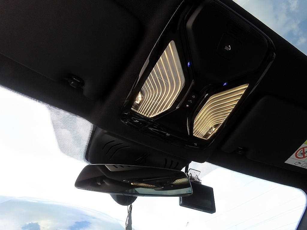 BMW 4-Series — photo 16