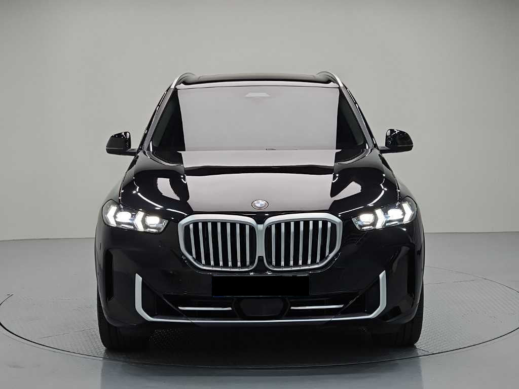 BMW X5 — photo 02