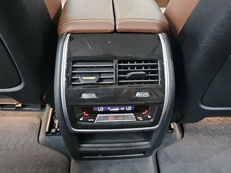 BMW X5 — photo 14