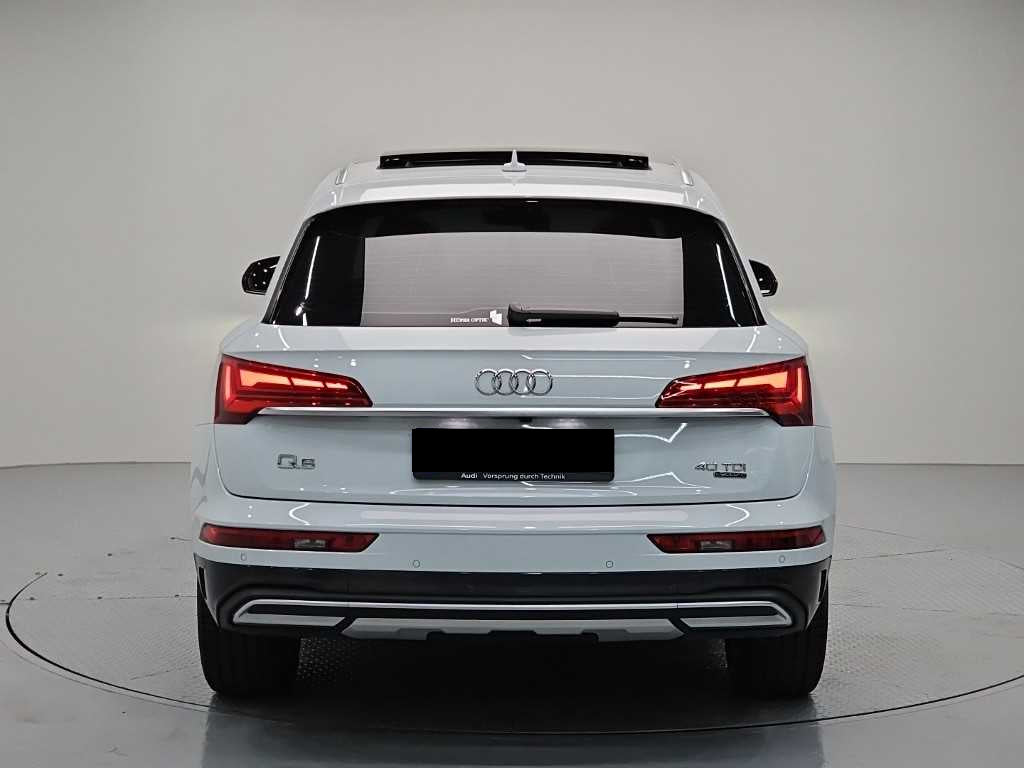 Audi Q5 — photo 03