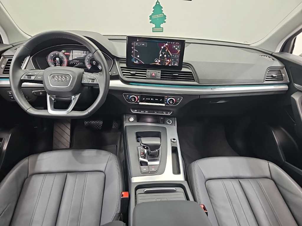 Audi Q5 — photo 07