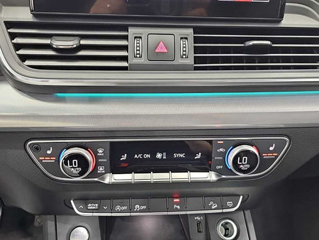 Audi Q5 — photo 10
