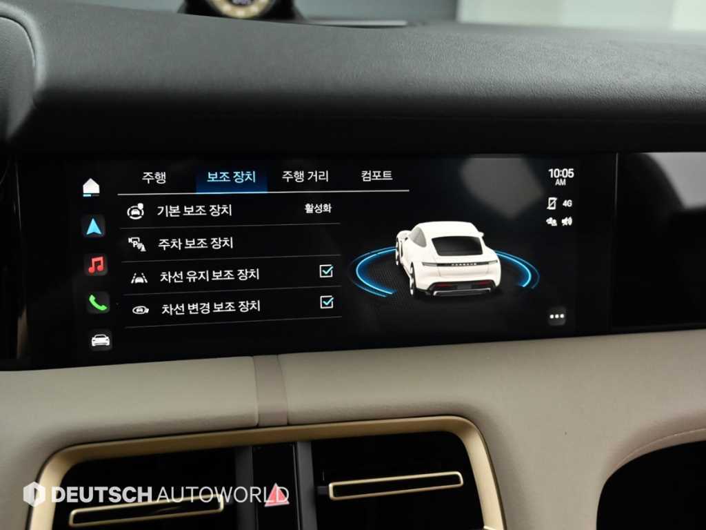 Porsche Taycan — photo 17