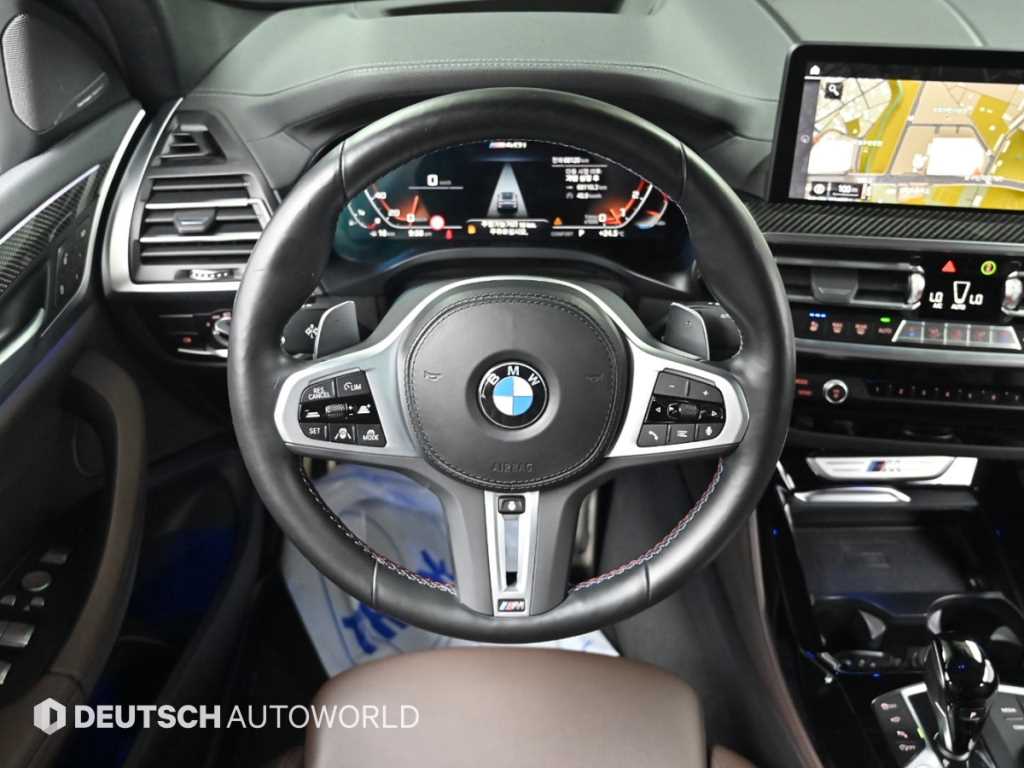 BMW X4 — photo 13