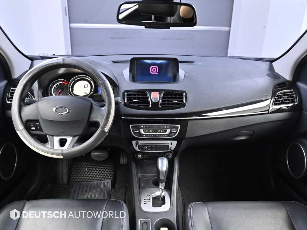 RENAULT SM3 — photo 07