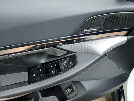 BMW 5-Series — photo 10