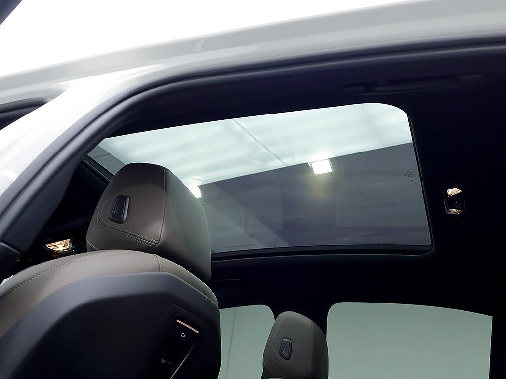 BMW 5-Series — photo 15