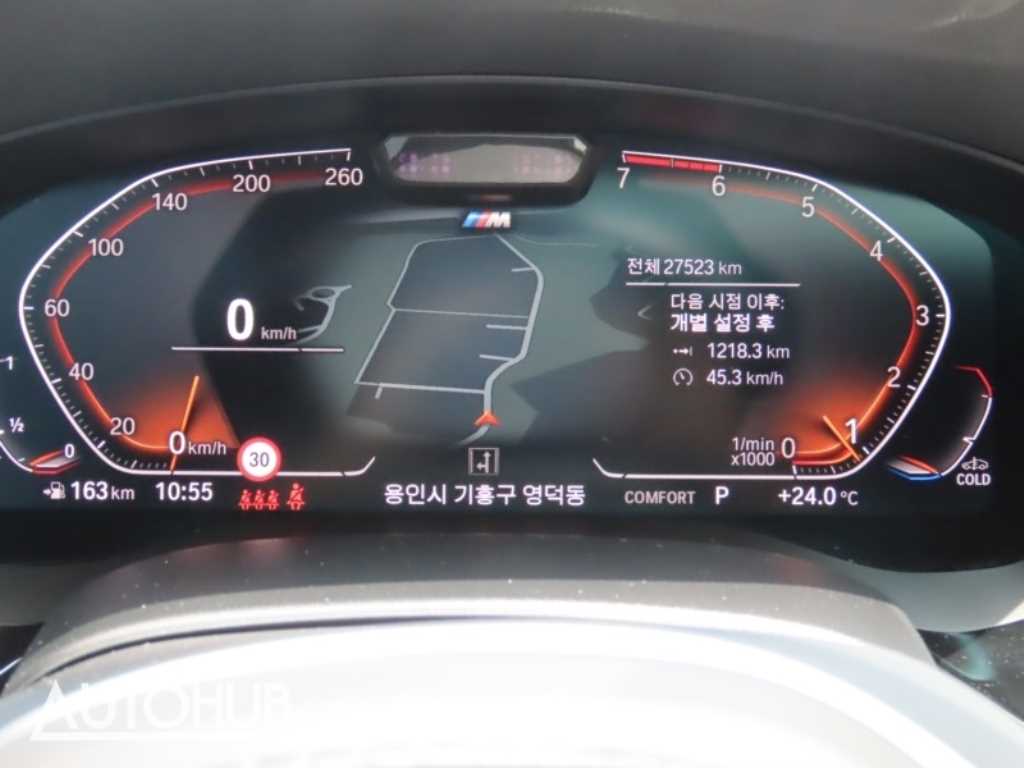 BMW 5-Series — photo 06