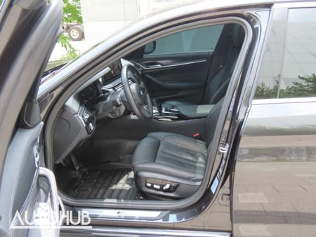BMW 5-Series — photo 14