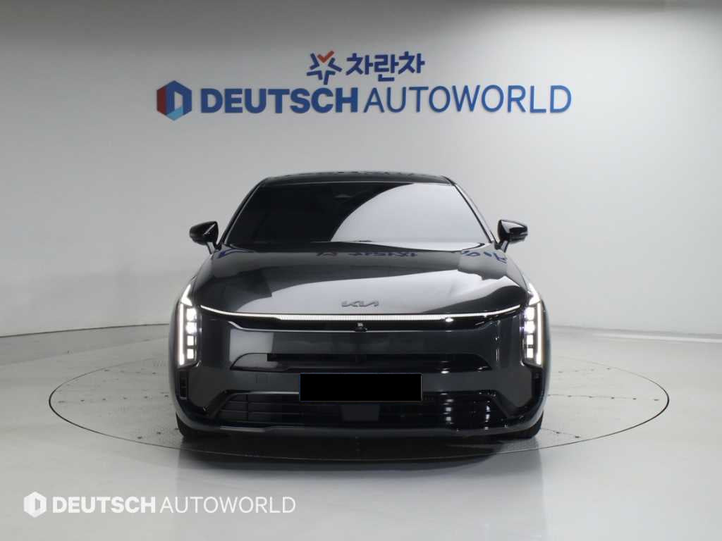 Kia K8 — photo 03