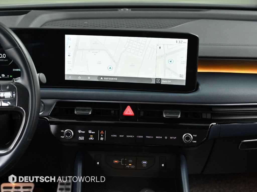 Kia K8 — photo 14