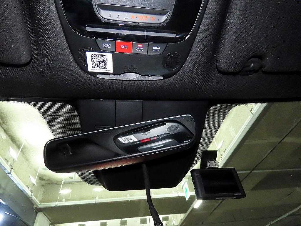 Kia Sorento — photo 13