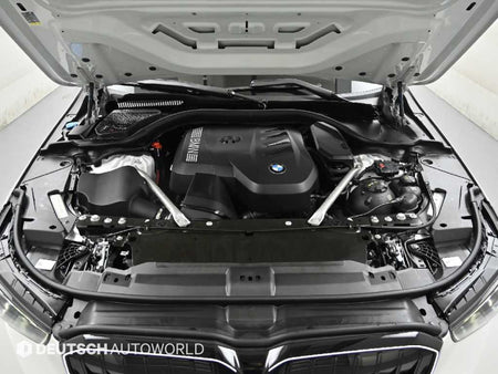 BMW 5-Series — photo 06