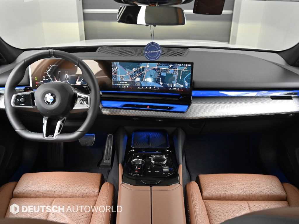 BMW 5-Series — photo 07