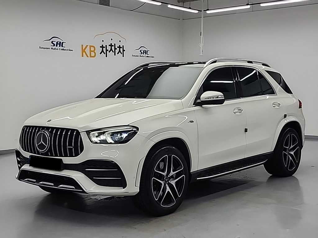 Mercedes-Benz GLE-Class — photo 01