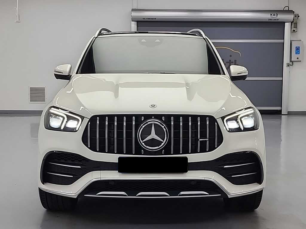 Mercedes-Benz GLE-Class — photo 02