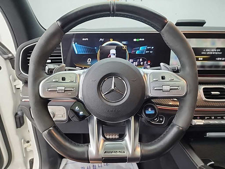 Mercedes-Benz GLE-Class — photo 09