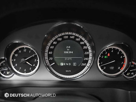 Mercedes-Benz E-Class — photo 08