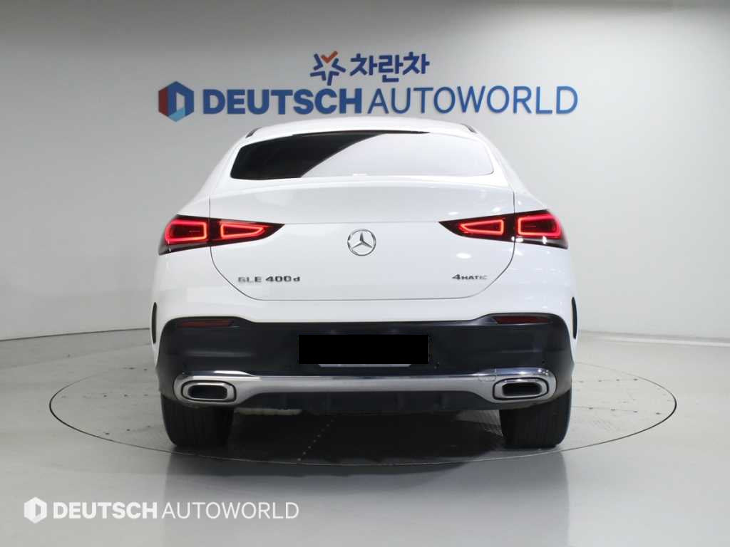 Mercedes-Benz GLE-Class — photo 04