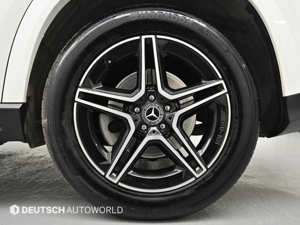 Mercedes-Benz GLE-Class — photo 05