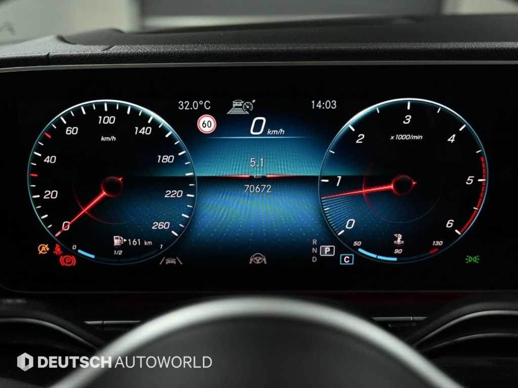 Mercedes-Benz GLE-Class — photo 08