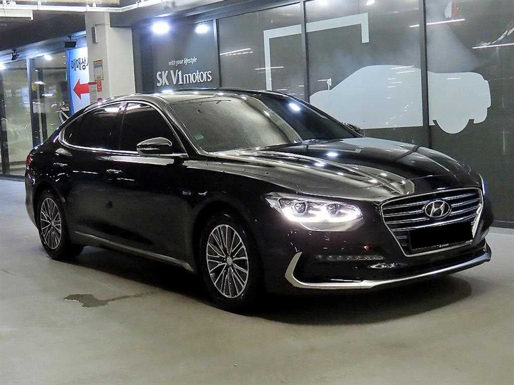Hyundai Grandeur — photo 01