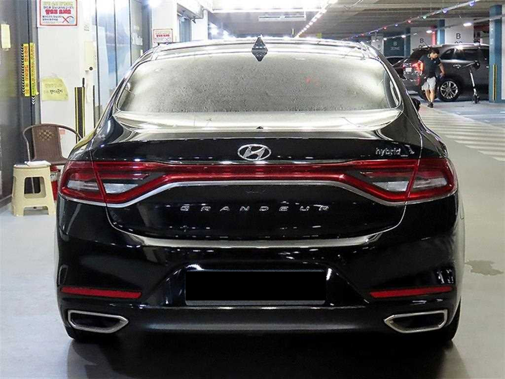 Hyundai Grandeur — photo 05
