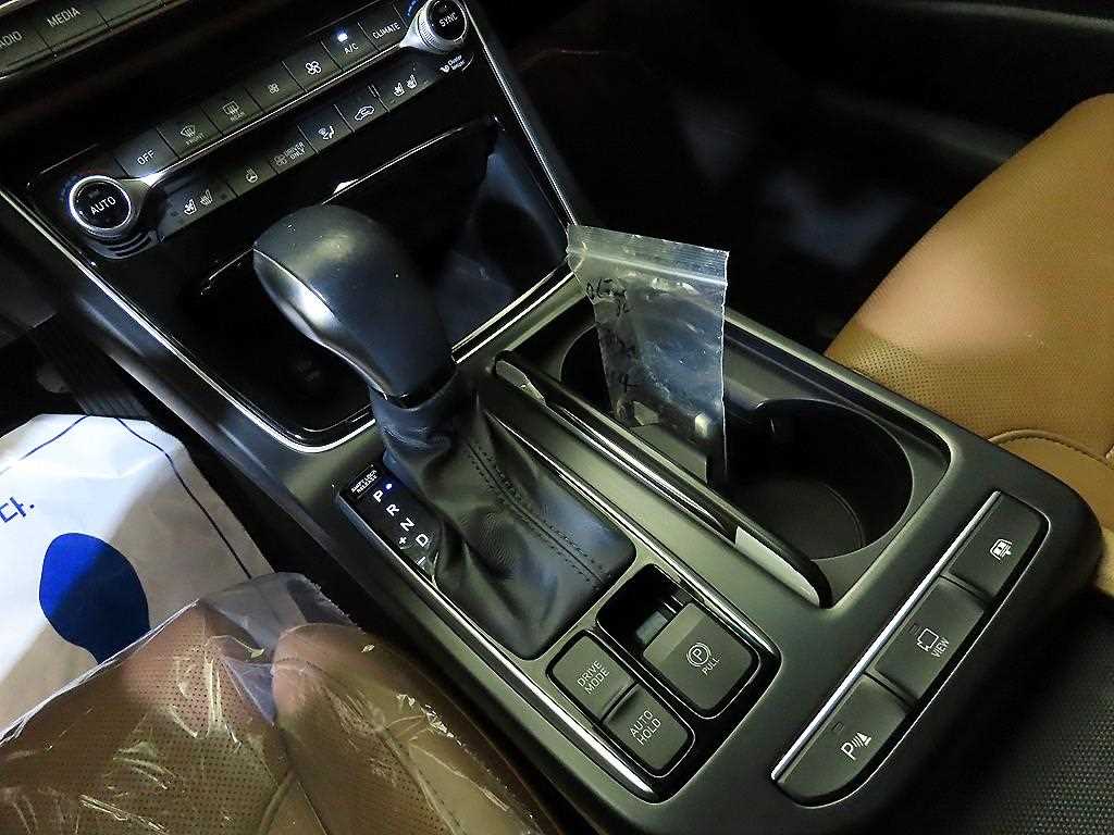 Hyundai Grandeur — photo 12