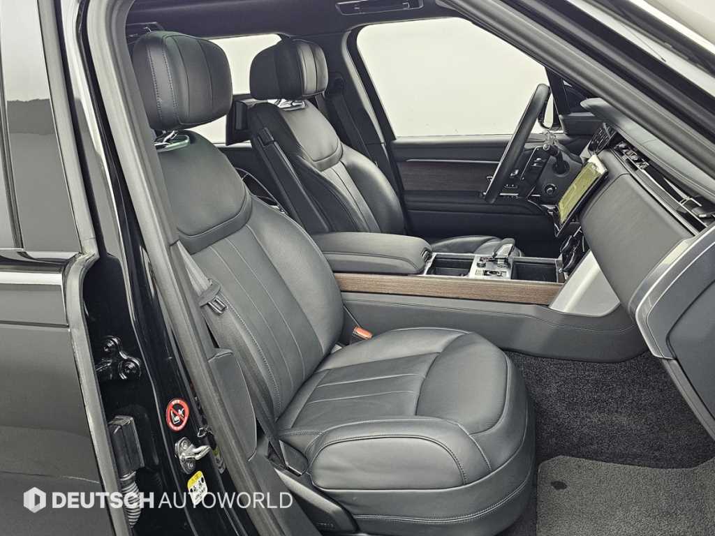 Land Rover Range Rover — photo 10